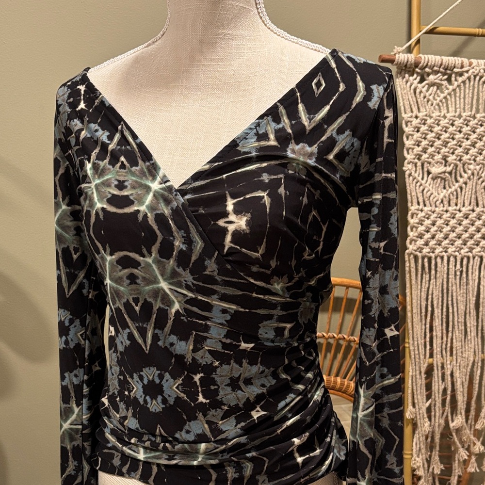 Elegant Black and Blue Women's Top